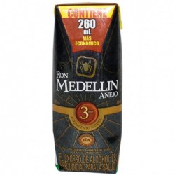 RON MEDELLIN 3 AÑOS TETRA...