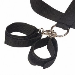 ARNÉS JUEGO SENSUAL NEGRO